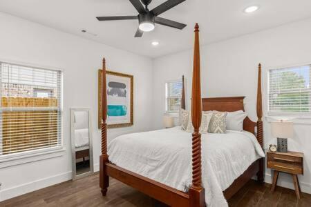 The Warhol - Pet-Friendly Apartment Bentonville Bagian luar foto